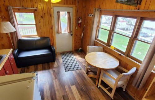 Marina View 1 Bedroom Sunset Cabin - Foto 3