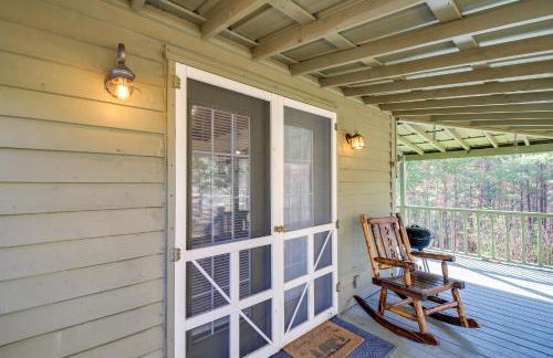 Faith Cabin in Cosby Fire Pit and Covered Deck - Foto 19