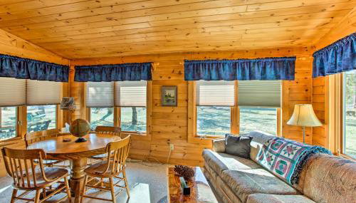 Fish and Hike Wooded Cabin 9 Mi to Lake Nebagamon! - Foto 4