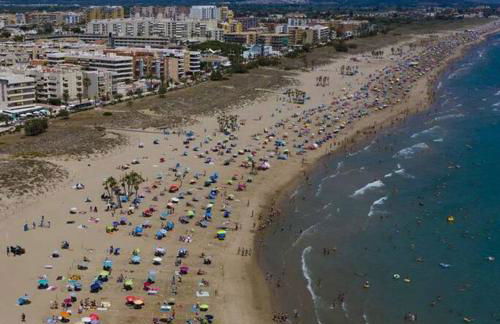 Tranquilidad a 2 minutos del mar - Foto 52