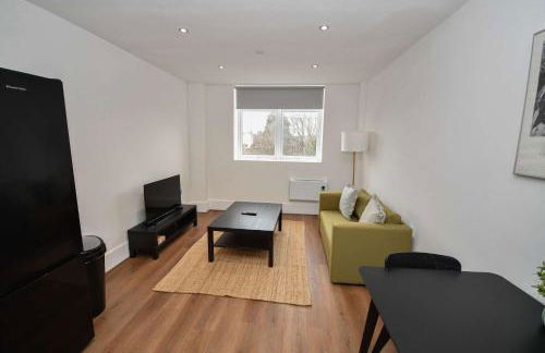 Modern 1 Bedroom Apartment in Morley with Parking - Foto 8