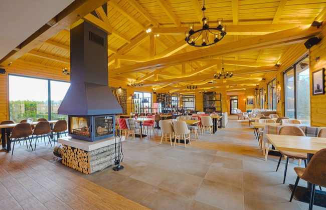 Cornelia Deluxe Residence - Photo 58