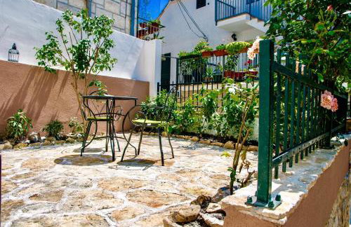 Luxury Villa Minerva Gardens - Photo 73