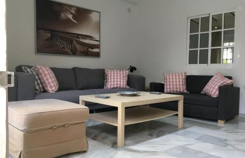 Apartamento con Patio - Photo 7