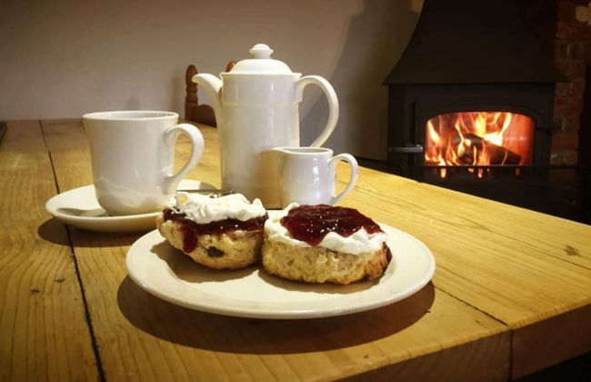 Mongolian Yurts Fordhall Organic Farm - Photo 3