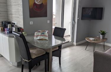 Waterfront 1 Bedroom suite 3 adults PDL - Photo 9