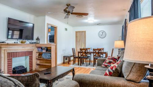 Spacious 4 Bedroom Home with 5 Beds near Interstate 40 in Amarillo, TX - Foto 5