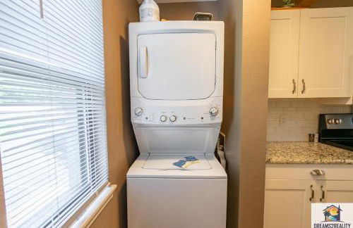 3BR Condo with Lake View - Trout Fishing - Playground - 2 Pools - Stairs Required - FREE TICKETS INCLUDED - PR69-9 - Foto 26