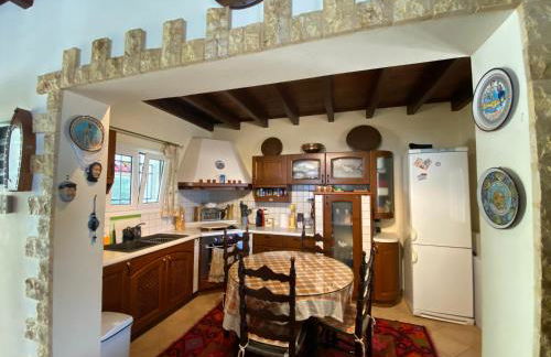 Manos’ Traditional Maisonette - Foto 10