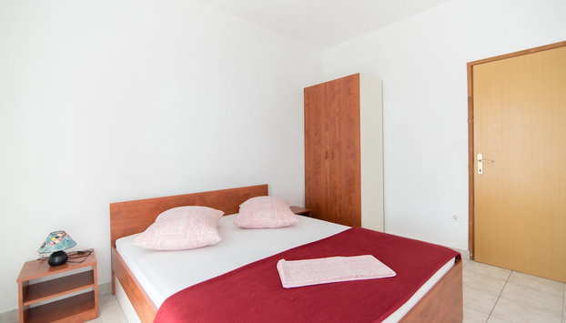 Apartments Neva - Foto 2, Quarto