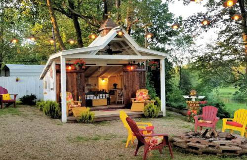 Unique Repurposed Barn near Niles for Glamping in Michigan - Foto 1