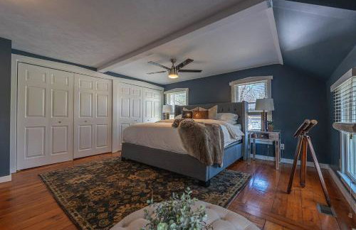 The Maple House Fully Fenced-in Yard! - Foto 12