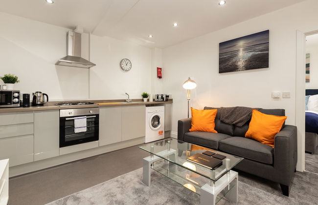 Karah Suites - Baker Street - Photo 12