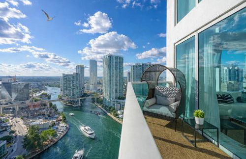Luxury 2BD Corner Loft with Stunning Miami River View - Foto 45