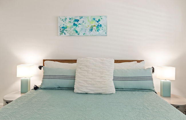 Mid Century Ranch - Private Resort-style Pool! - Foto 9