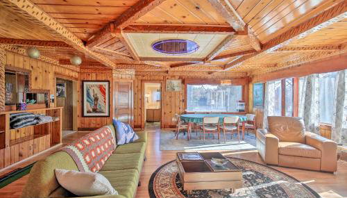 Retro Rhinelander Lake Retreat with Fire Pit! - Foto 5