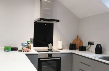 Modern 3-bed Apartment in Magherafelt Sleeps 8 - Foto 28