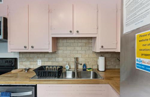 Folly Vacation Great Location, Vintage and Fun 120 Unit A - Foto 14