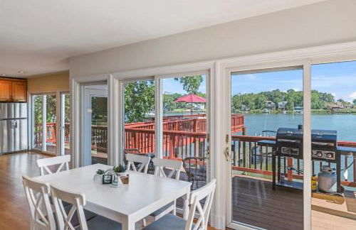 Waterfront Getaway - Dock UR Boat & Walk to Beach - Foto 10