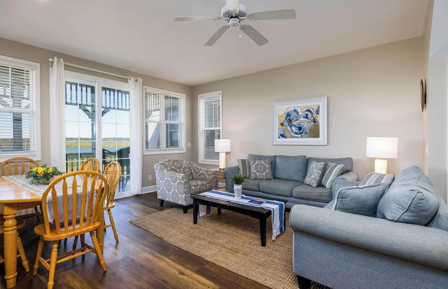 Charleston-style Row House Featured on Hgtv w/ Wifi & Creek Views - Photo 9