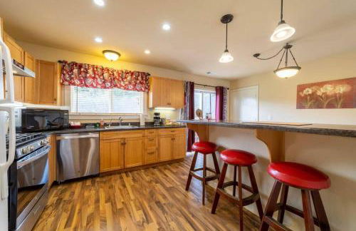 Elk Meadow Cabins 19A Johnny Redwood Suite - Photo 10