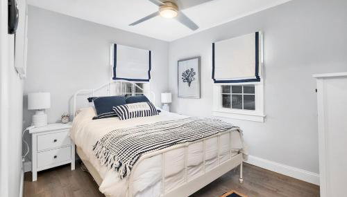 Adorable Beach Cottage - Private Beach Association - Foto 3