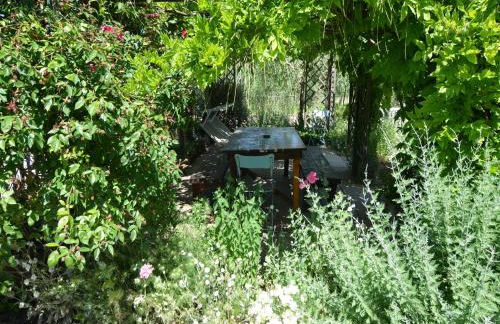 Sunny Coastal Apartment - Foto 15