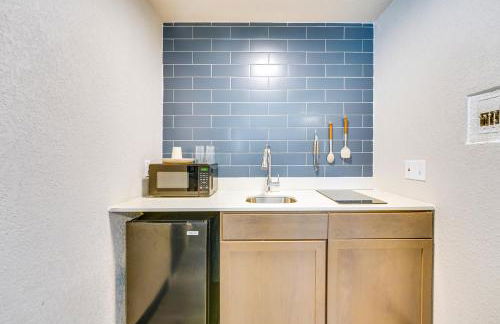 1 Mi to Lake Huron Beaches Quiet Studio Apartment - Foto 2