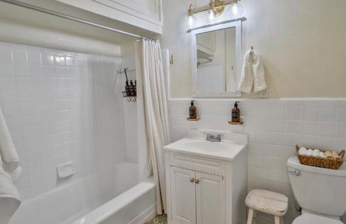 Historic Courthouse View- Chic Suite on Riverwalk - Foto 51