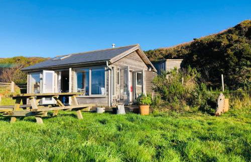 Romantic cliff top chalet at Whitsand Bay beach - Photo 45