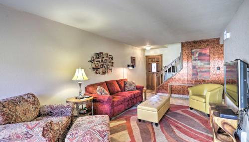 Grand Junction Golf Course Condo w/ Balconies - Foto 5