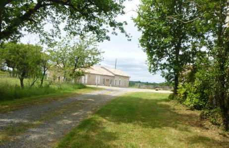 Fermette rénovée spacieuse, calme et lumineuse - Foto 1