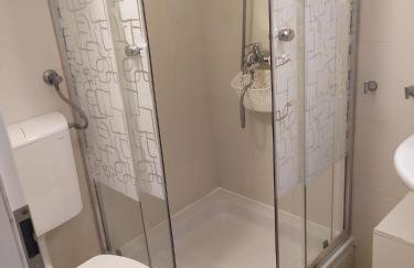 Cozy Jelsa apartment in the shade of the pines. - Foto 18