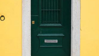 Tram Apartments - Photo 2