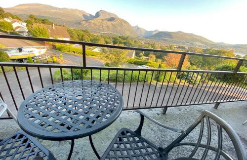 Highland Self Catering Retreat With Stunning Views - Foto 3