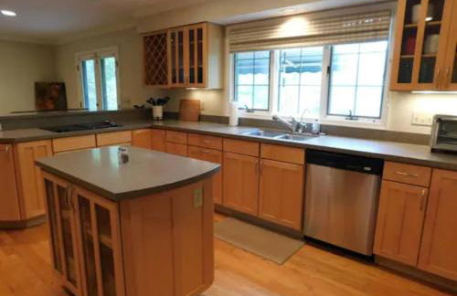 Office + 5 BR, Movie Theater , Creve Coeur -10 Sleep surface - Foto 9