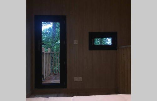 Adorable Cabane dans un espace boisé - Foto 11