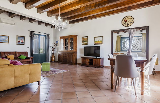 Charming Sea View Villa close to beach - Foto 10