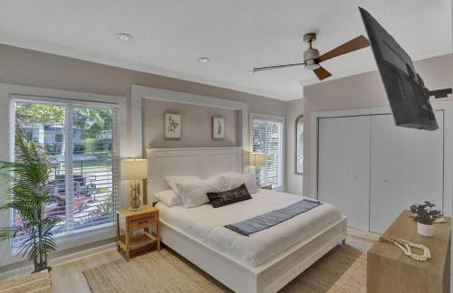 Brand New! Heated Pool, Golf Cart, Next to Beach - Foto 52