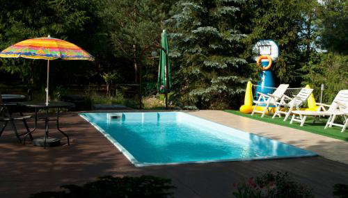 Dom z basenem nad Narwią - Foto 2