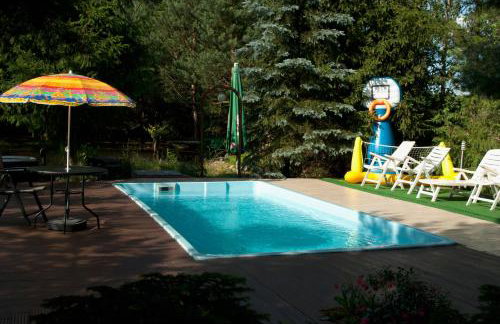 Dom z basenem nad Narwią - Foto 2