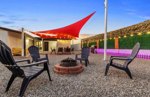 Phoenix Retreat - 2 Bedroom Home with King-Size Bed - 3 Smart TVs - 10 min from Airp - Unit A - Foto 10