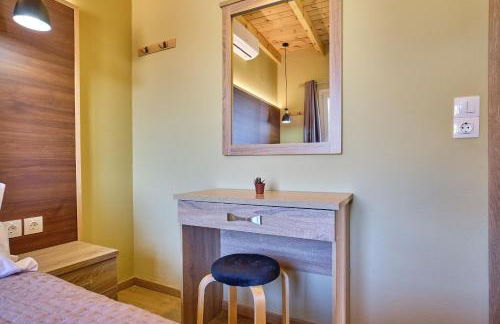 Christine's Seaview by CorfuEscapes - Photo 37