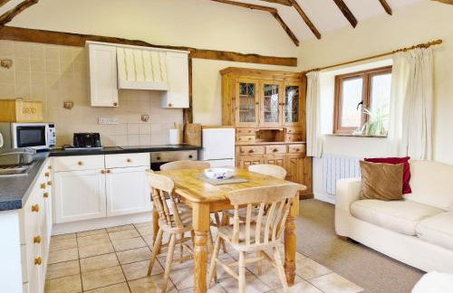 The Dairy , Petersfield - Foto 7