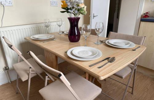 St John's House Isleworth London By Smart Corporate Stays - Foto 34