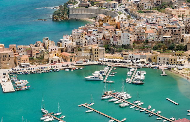 Escursione a Castellammare del Golfo in barca - Foto 1