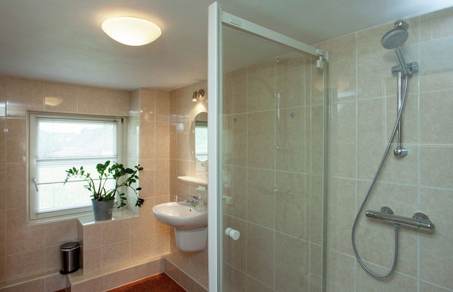 Majestic, Large Holiday Home near Leende Located Between Meadows & Forests - Foto 15