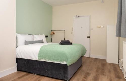 Modern Studio With Free Parking And Garden - Foto 9