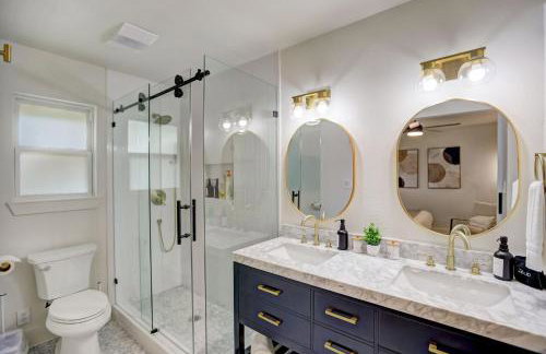 Custom Designer Home. Sleeps 9. Close to domain Q2 - Foto 14