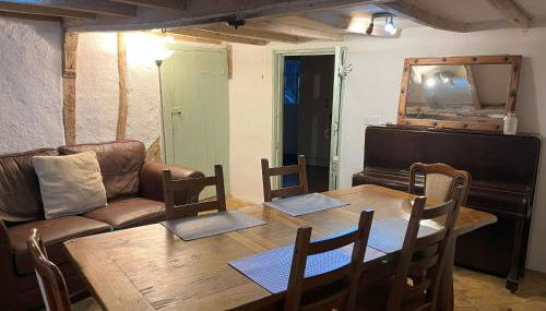 15th Century Thatched Cottage - Foto 3